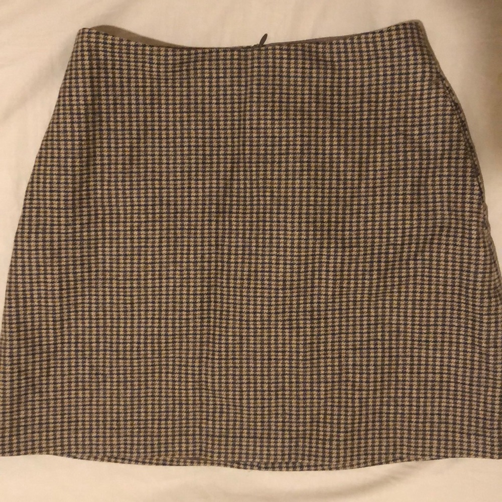 Aritzia Wilfred wool mini skirt